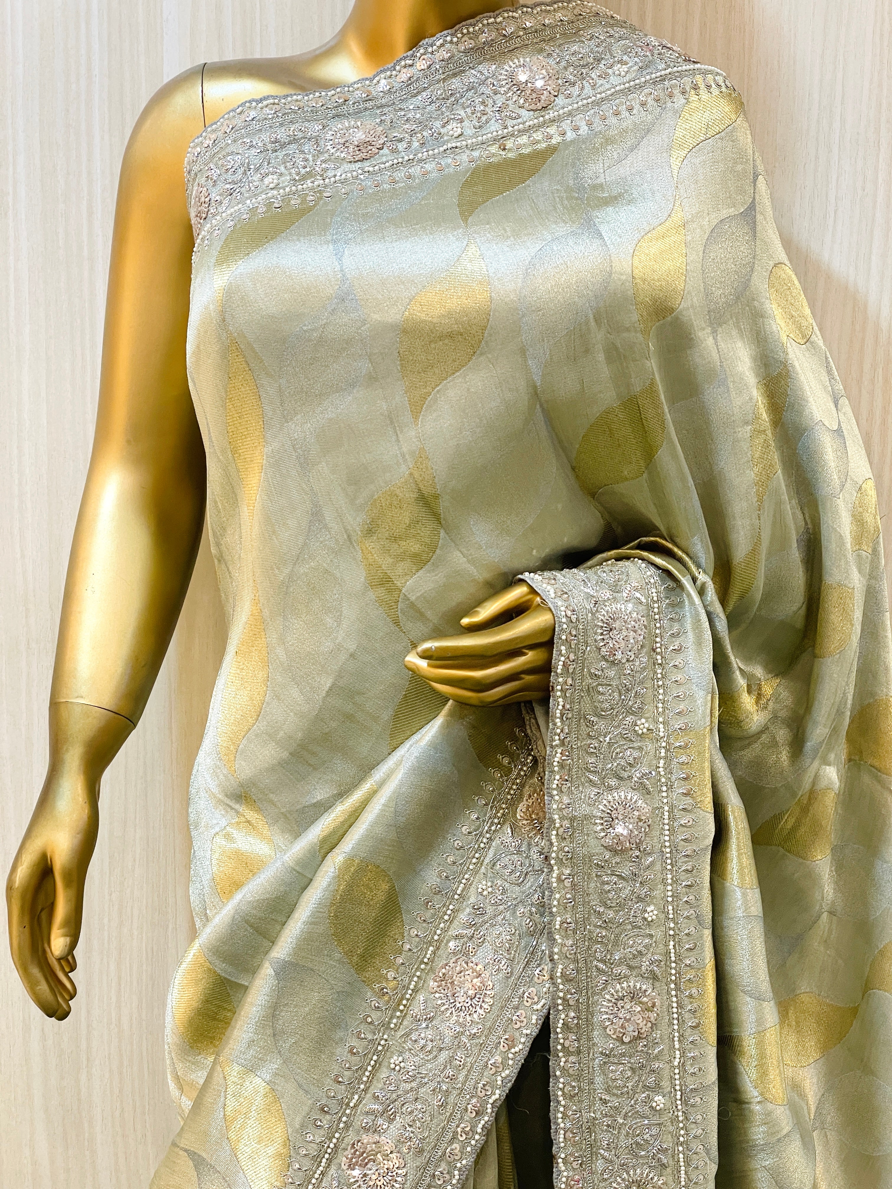 Shivaani Tissue Saree