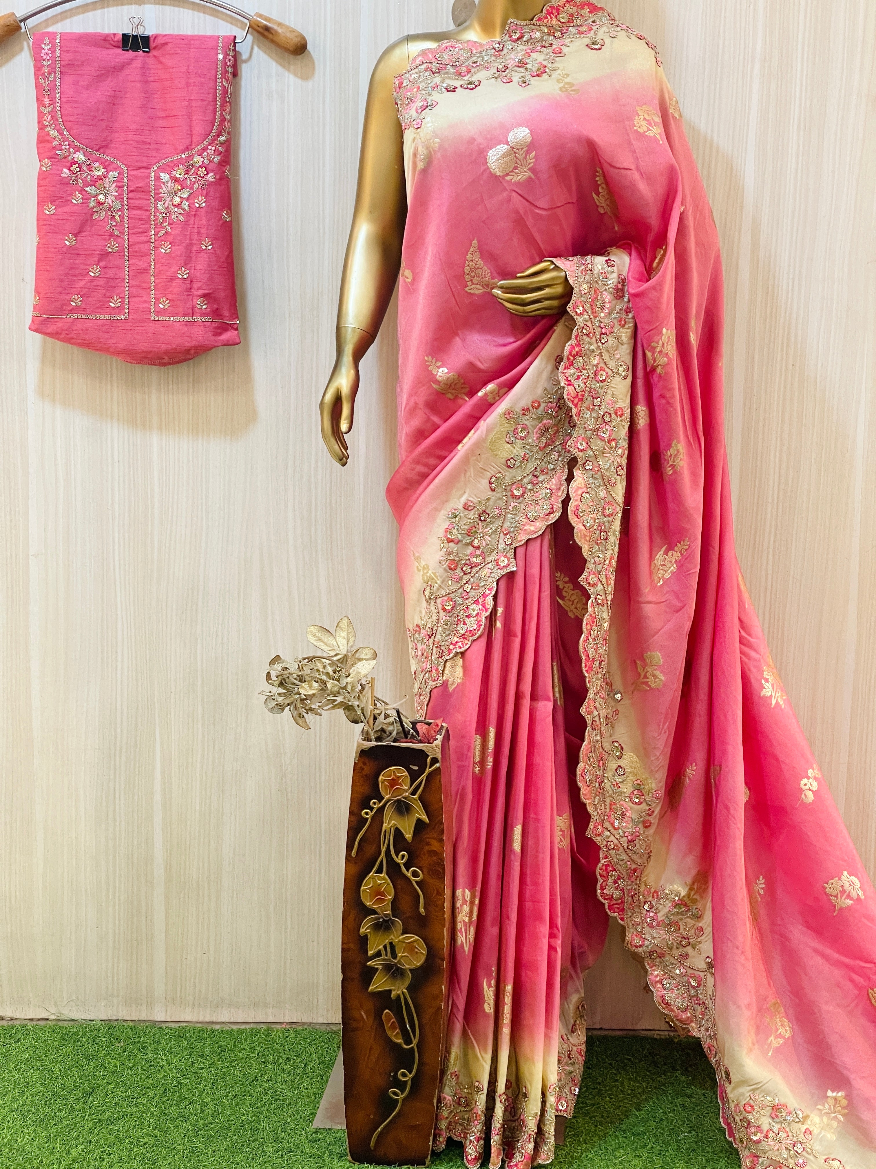 Apeksha Banarasi Saree