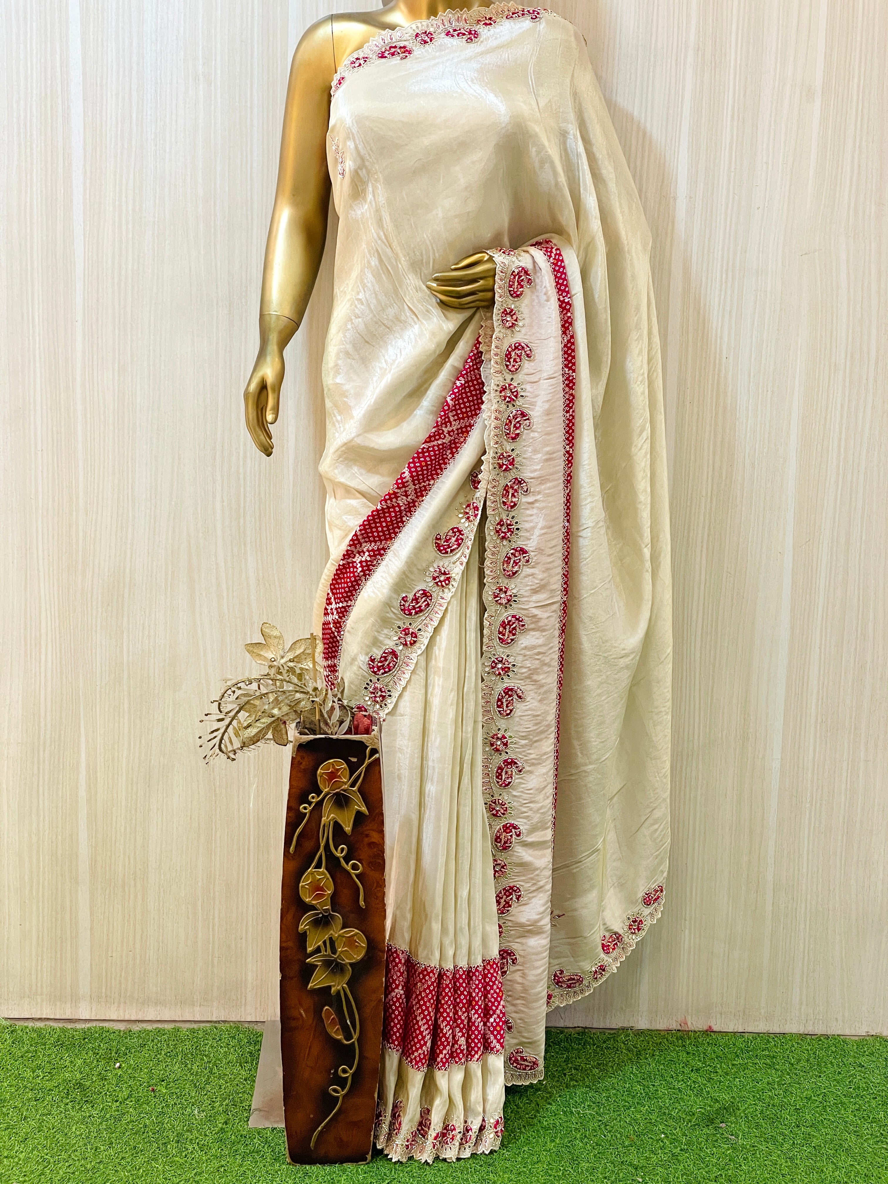 Nitika Russian Silk And Bandhani Patch Ivory White Saree