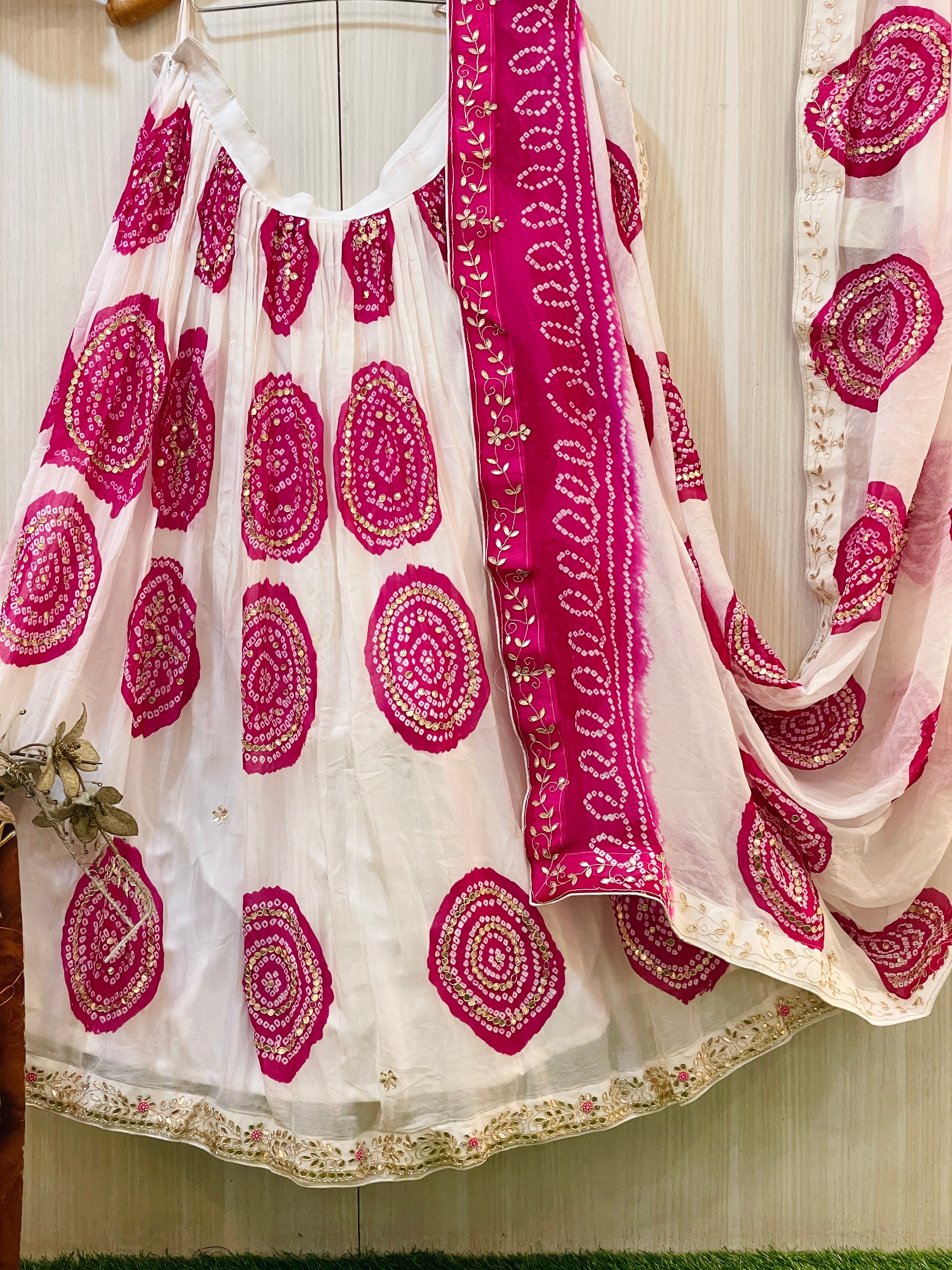 Fatima Ras Mandal Lehenga