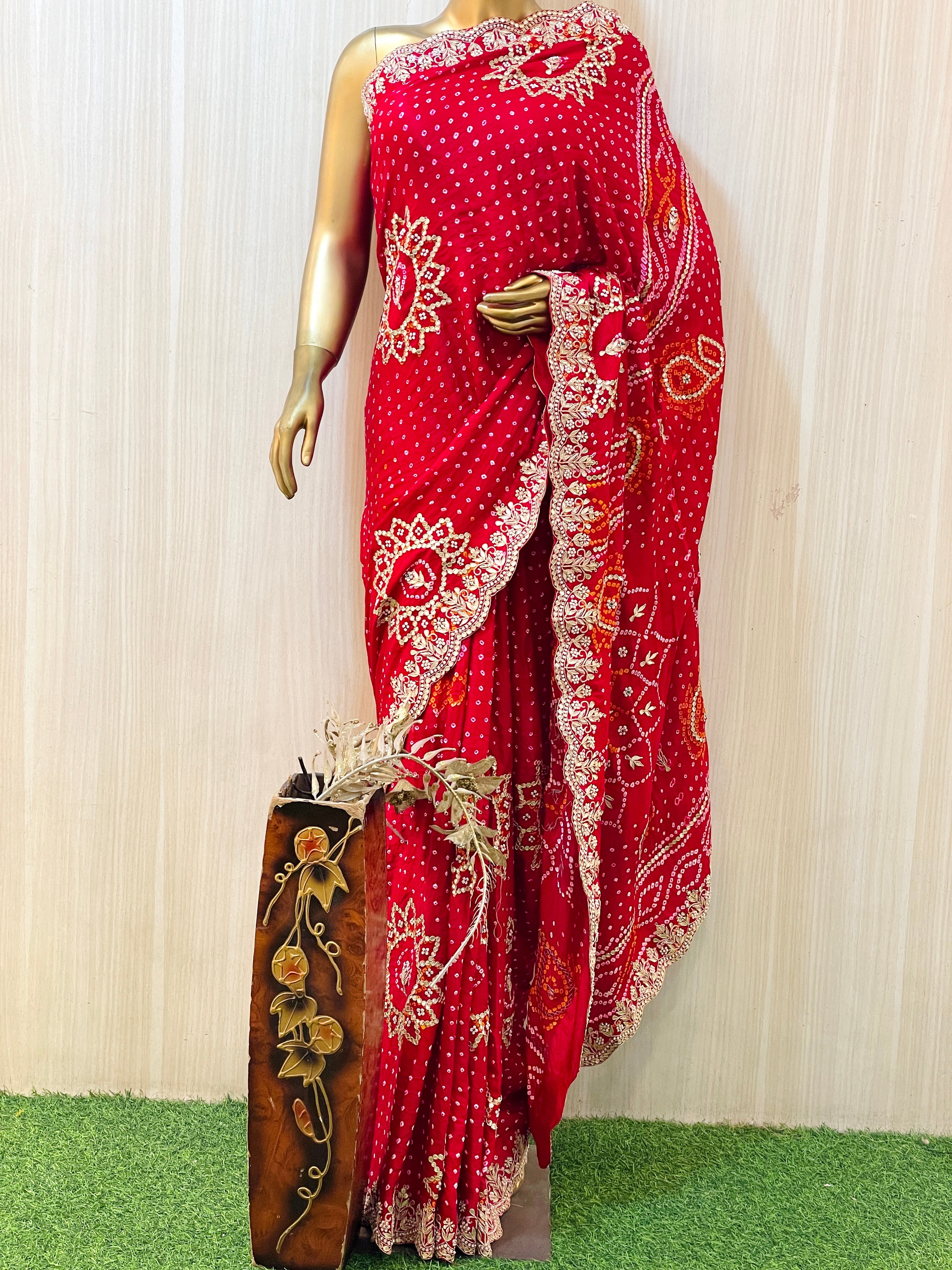 Madhu Red Gajji Silk Saree