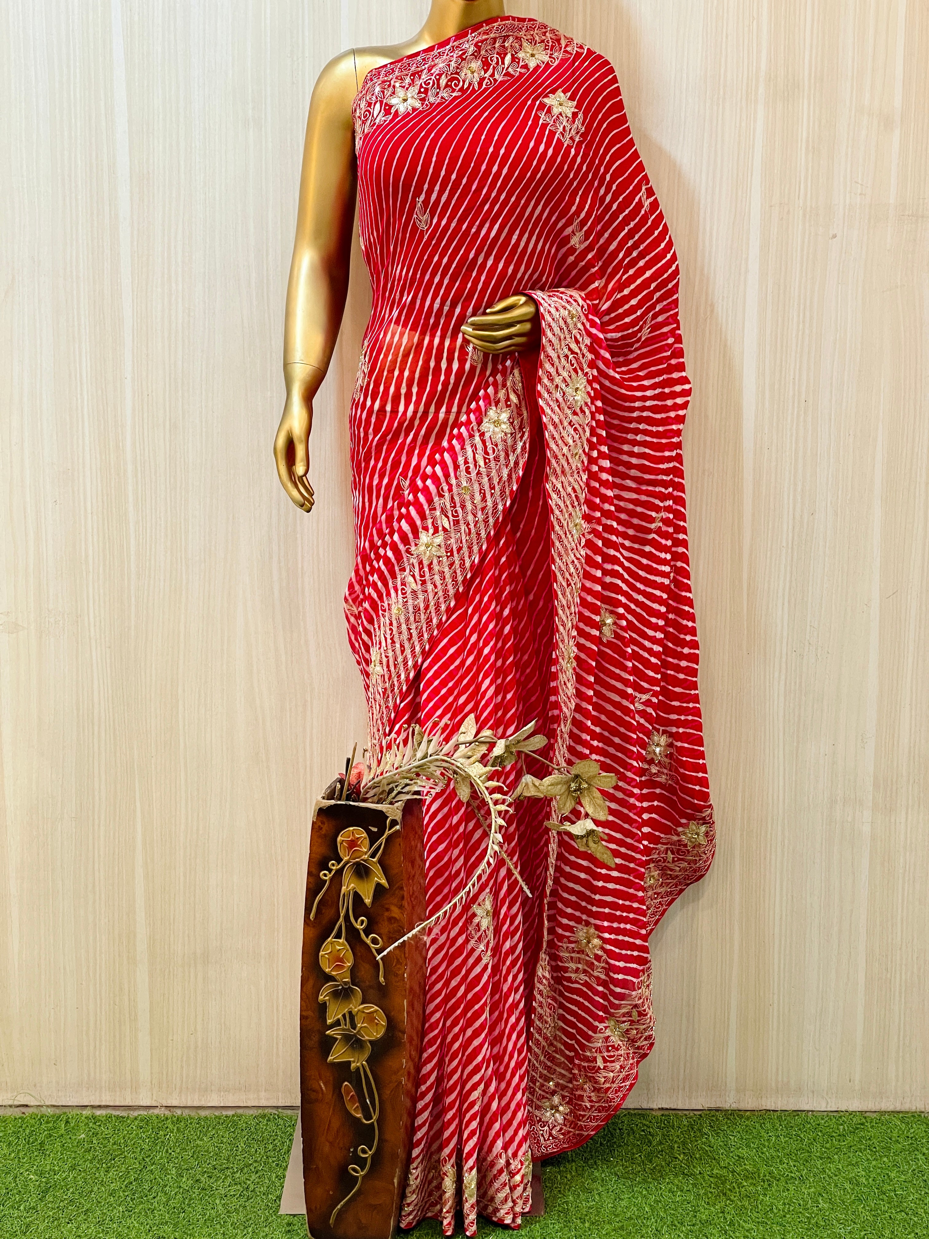 Naira Leheriya Saree