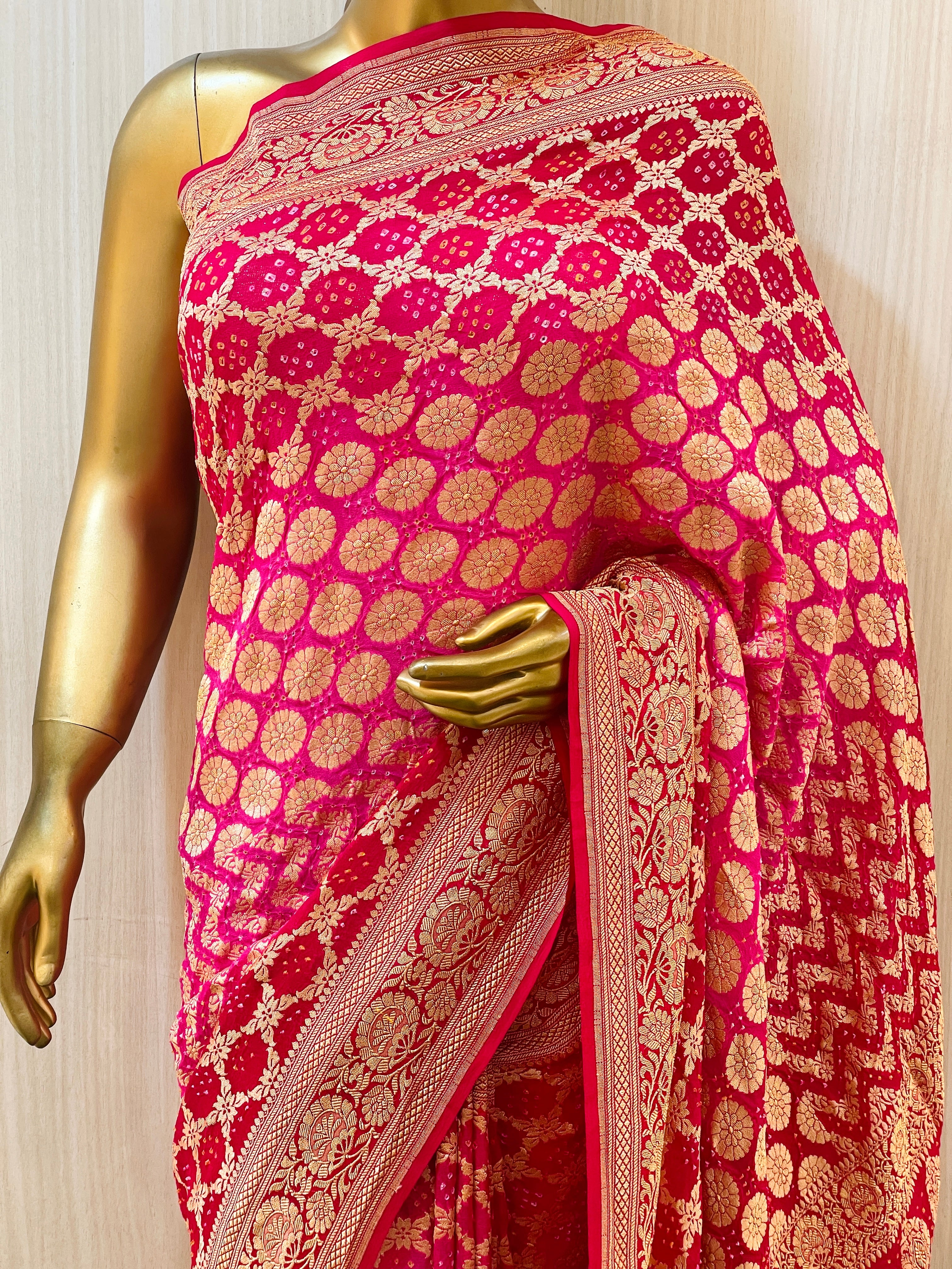 Nandita Bandhani Saree