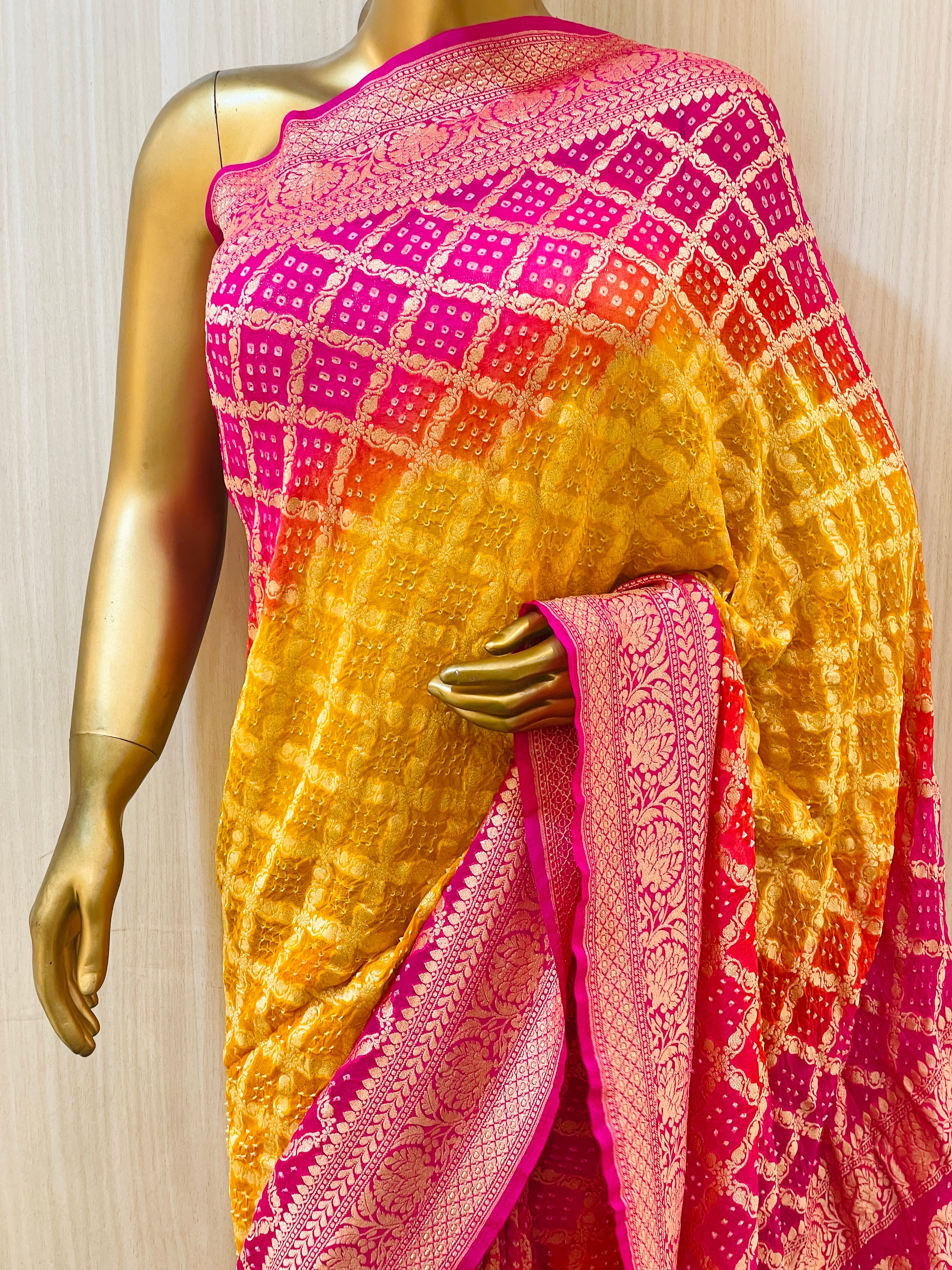 Ramina Khadi Georgette Bandhani Saree