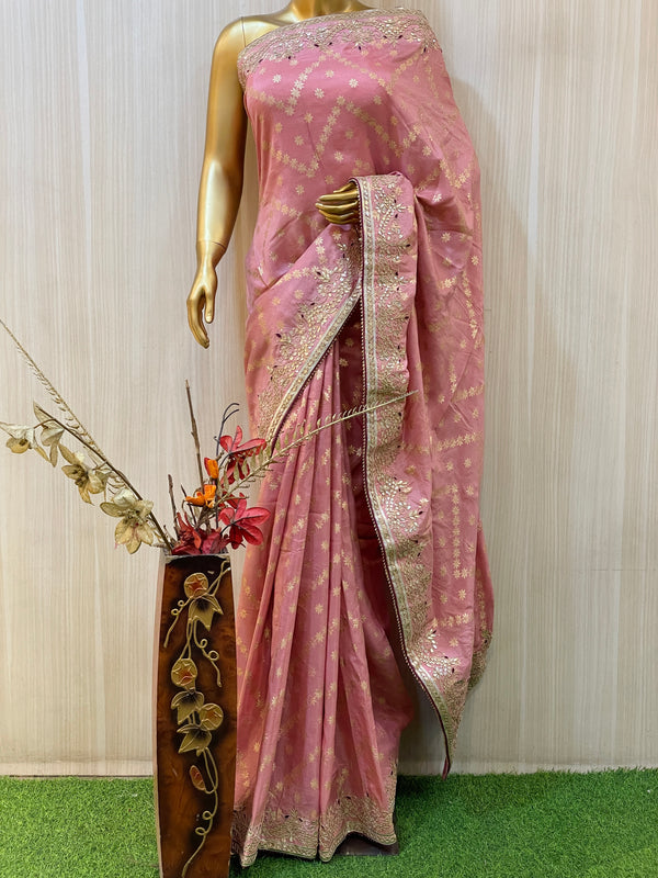 Glowing Baby Pink Banarasi Silk Saree With Fairytale Blouse Piece –  LajreeDesigner